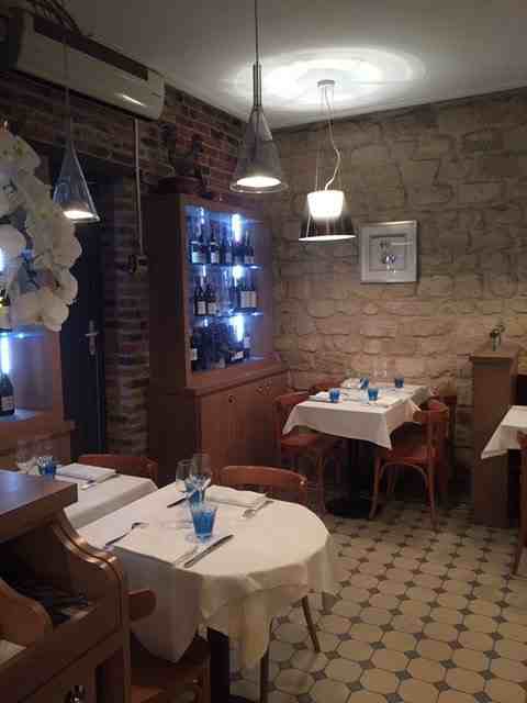 Firmin le Barbier Restaurant in Paris Near the Eiffel Tower