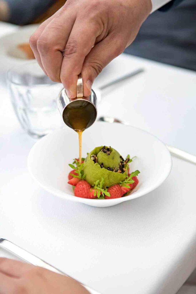 Les Ombres Restaurant in Paris Near the Eiffel Tower